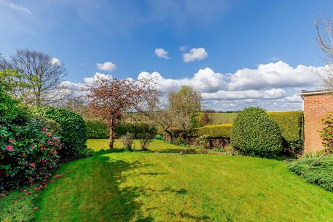 3 bedroom semi-detached bungalow for sale, Peel Crescent, Ashton Hayes, CH3