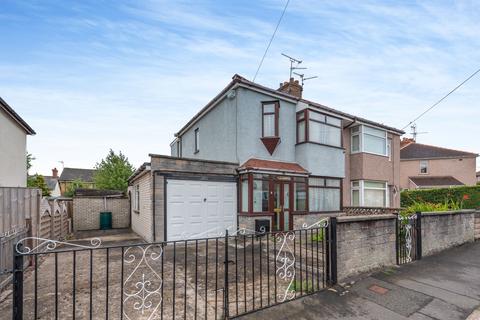 18 Caernarvon Close, Shotton, Deeside, CH5 1AR