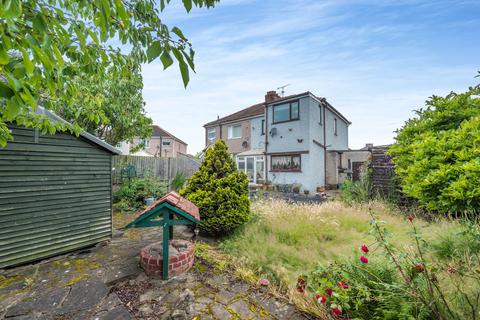 18 Caernarvon Close, Shotton, Deeside, CH5 1AR
