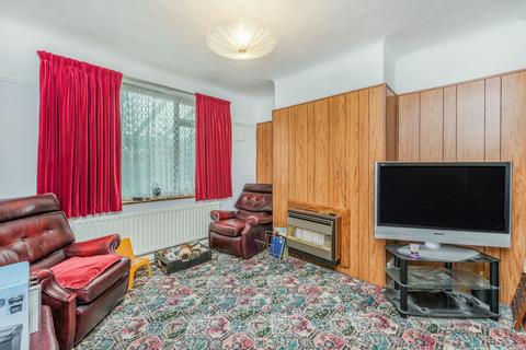18 Caernarvon Close, Shotton, Deeside, CH5 1AR