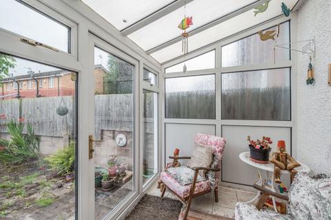 18 Caernarvon Close, Shotton, Deeside, CH5 1AR