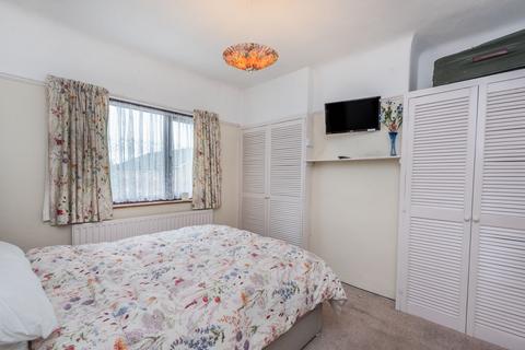 18 Caernarvon Close, Shotton, Deeside, CH5 1AR