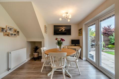 6 Cambrian Way, Ewloe, Deeside, CH5 3RE