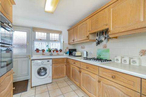 5 Crofters Way, Mancot, Deeside, CH5 2BG