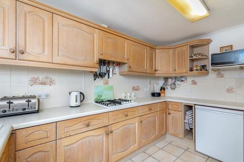 5 Crofters Way, Mancot, Deeside, CH5 2BG