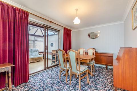 5 Crofters Way, Mancot, Deeside, CH5 2BG