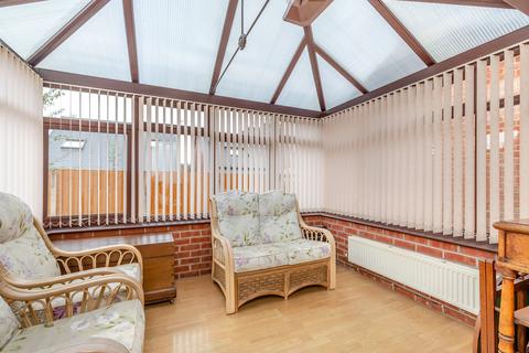 5 Crofters Way, Mancot, Deeside, CH5 2BG