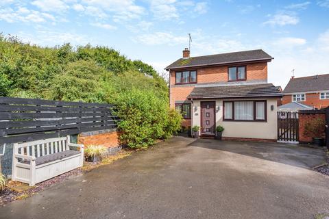 3 bedroom detached house for sale, Kiln Close, Buckley, CH7