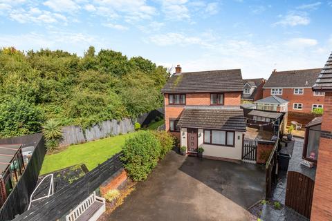 3 bedroom detached house for sale, Kiln Close, Buckley, CH7