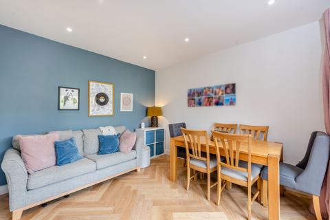 52 Blackbrook Avenue, Hawarden, Deeside, CH5 3HJ