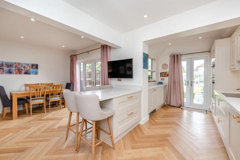 52 Blackbrook Avenue, Hawarden, Deeside, CH5 3HJ
