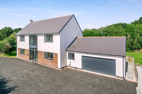 4 bedroom detached house for sale, Bank Lane, Drury, CH7