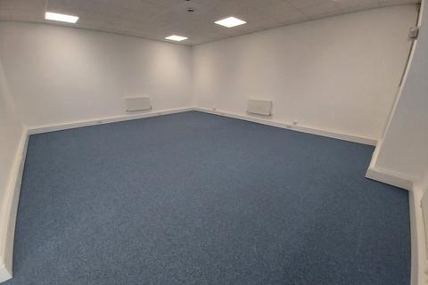 Industrial park to rent, 29 Holmethorpe Avenue, Redhill RH1