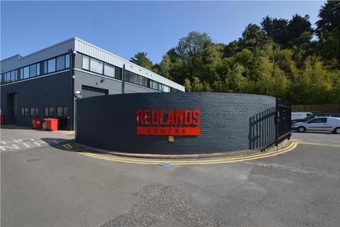 Industrial park to rent, Coulsdon CR5