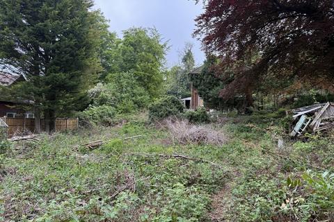 undefined, South Croydon CR2