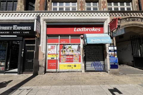 Retail property (high street) to rent, Croydon CR0