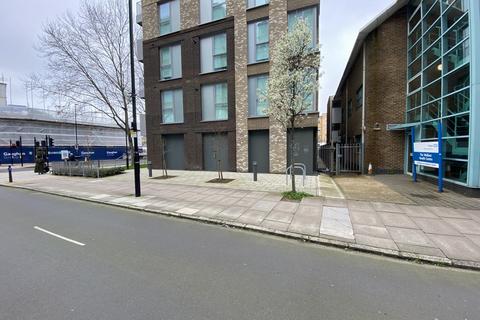 Retail property (high street) to rent, London SE8