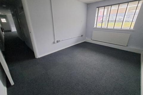 Industrial park to rent, Redlands, Coulsdon CR5