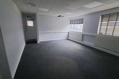 Industrial park to rent, Redlands, Coulsdon CR5