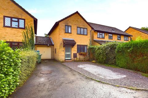 3 bedroom link detached house for sale, Penny Close, Longlevens, Gloucester, GL2