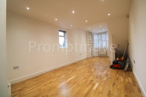 3 bedroom end of terrace house for sale, Russell Rise Luton LU1 5EU