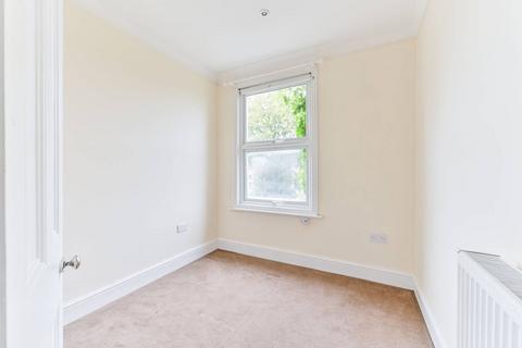 2 bedroom flat for sale, Kingston Road, New Malden, KT3