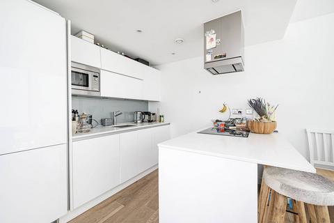 2 bedroom flat to rent, Avantgarde Place, Shoreditch, London, E1