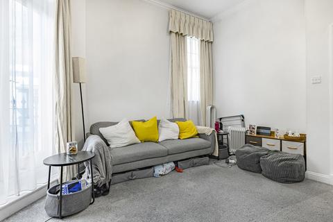 Apartment 5, Media House, 32 Coin Street, London, SE1 8YG