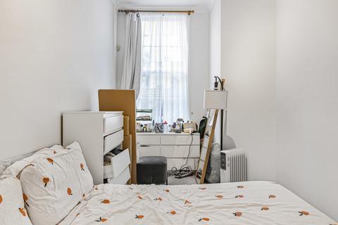 Apartment 5, Media House, 32 Coin Street, London, SE1 8YG