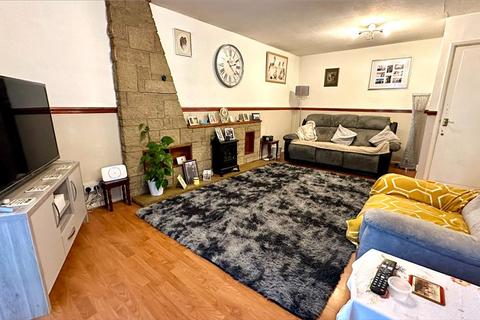 79 Overbury Close, Birmingham, B31 2HD