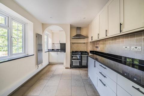 2 bedroom flat for sale, Fitzjohns Avenue,  Hamsptead,  NW3