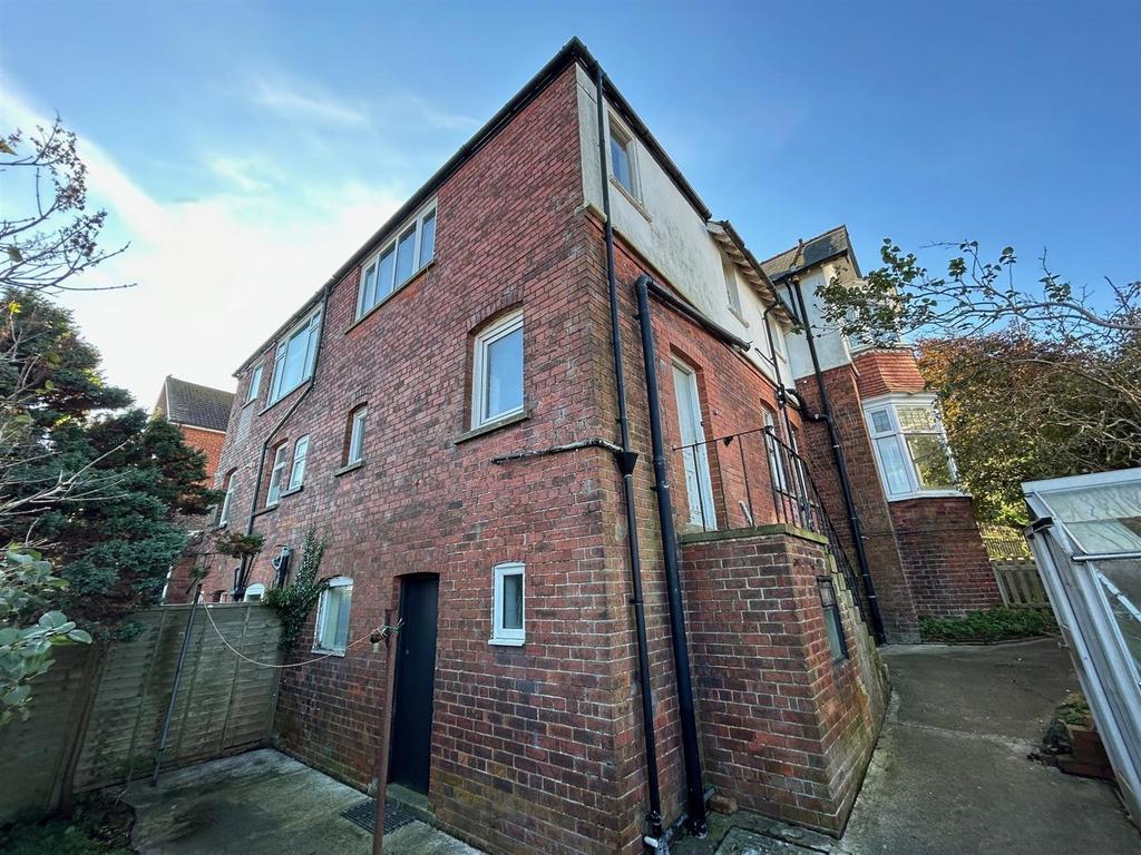 Rear elevation.jpg