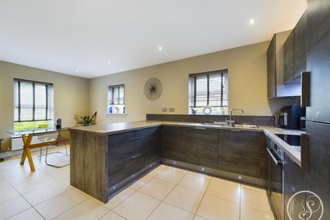 4 bedroom detached house for sale, Barden lane, Leeds, LS14