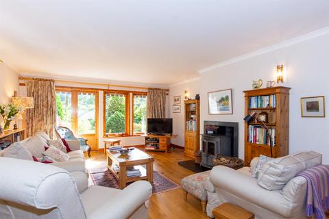 4 bedroom detached house for sale, Woodside Avenue, Grantown On Spey