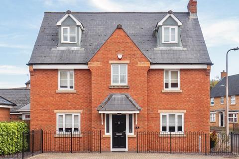 69 Cae Canol, Penarth, CF64 3RL