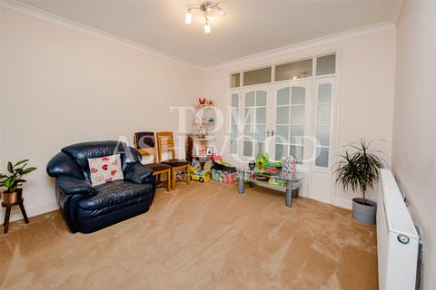 73 Sandringham Road, Barking, IG11 9AF