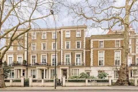 Studio for sale, Gloucester Gardens, Bayswater, London