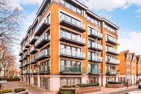 1 bedroom apartment for sale, Chiswick High Road, London, W4