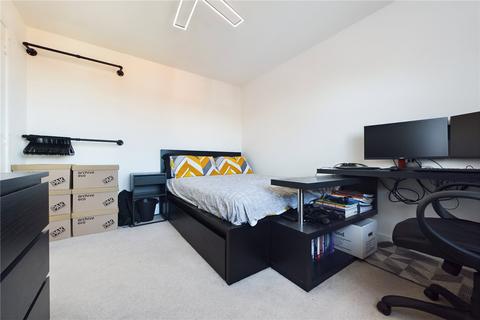 Flat 7, 29 Hayes Drive, Three Mile Cross, Reading, RG7 1GB