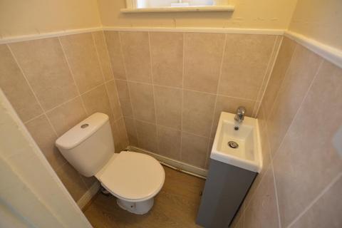 1 bedroom in a house share to rent, Bournemouth Road, Poole