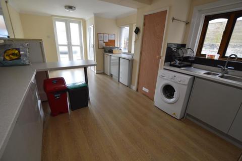 1 bedroom in a house share to rent, Bournemouth Road, Poole