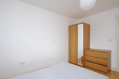 1 bedroom flat to rent, Jeune Street St Clements