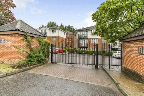 undefined, Gloucester Court, Denham Green