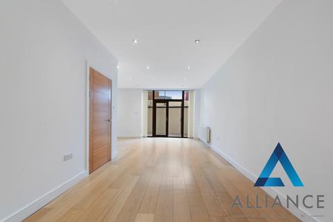 4 bedroom terraced house for sale, Clemence Street, London E14