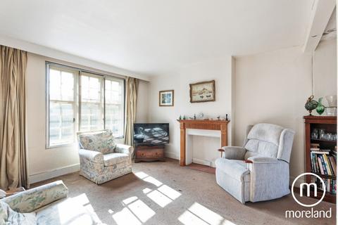 2 bedroom terraced house for sale, Falloden Way, London NW11