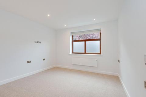undefined, Bridge Way, Temple Fortune, NW11