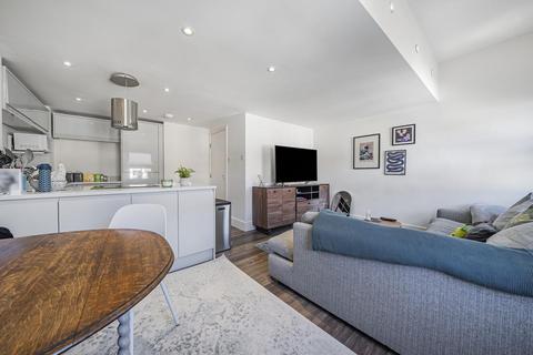 2 bedroom flat for sale, Maude Road, Camberwell SE5