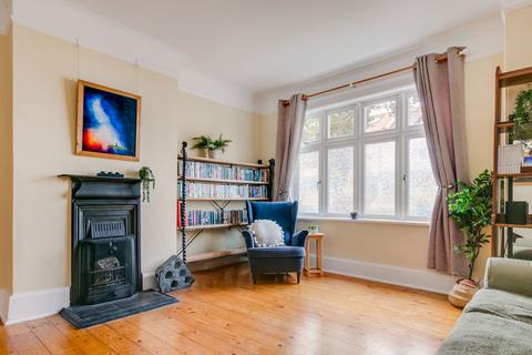 23 Mount Road, New Malden, KT3 3JU