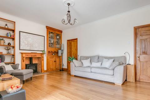 23 Mount Road, New Malden, KT3 3JU