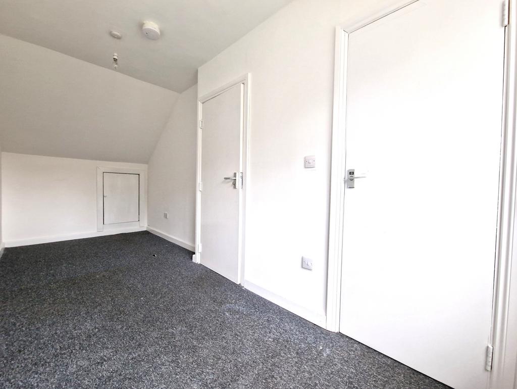 Ensuite room